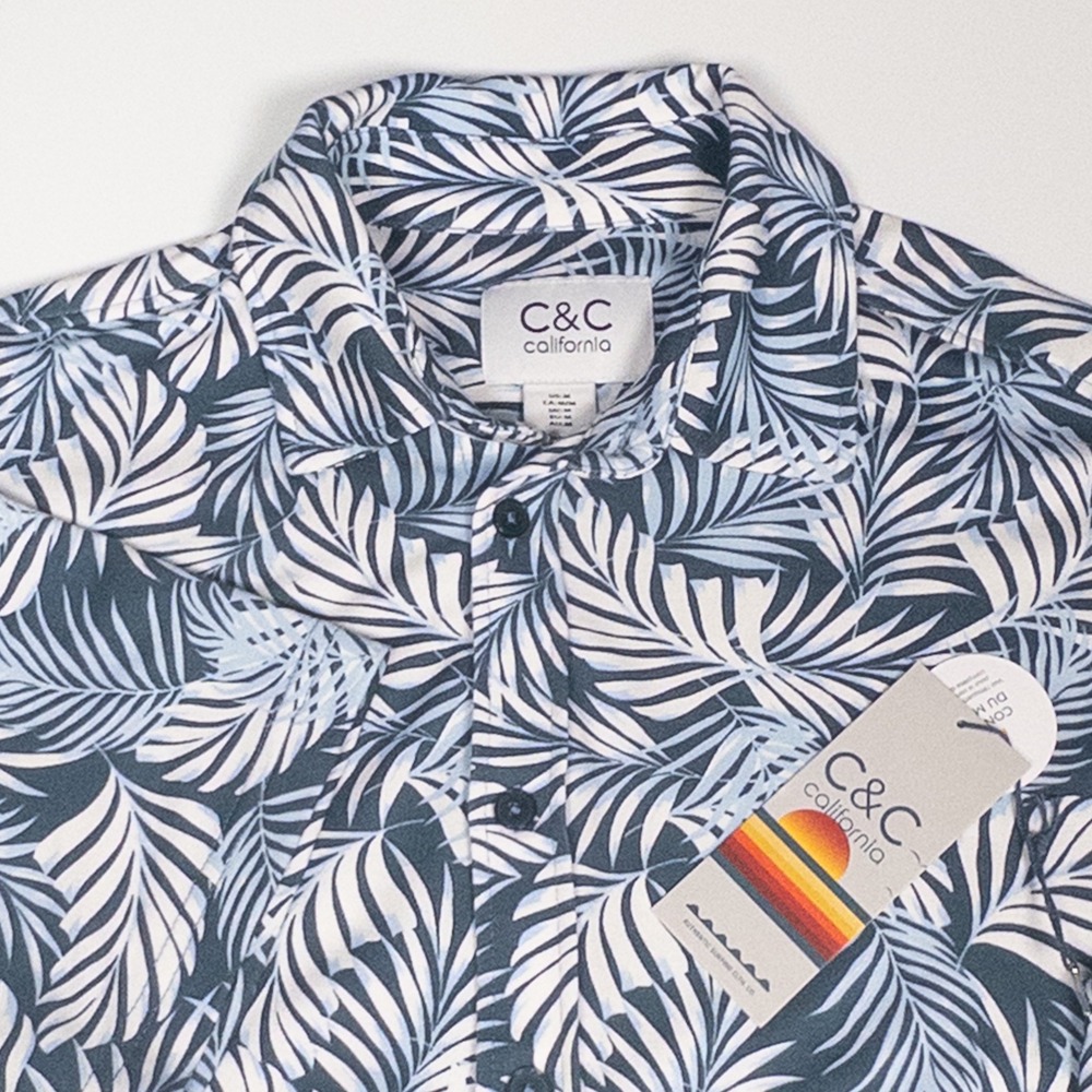 NEW C&C California Palm Print Button Up Short‎ Sleeve Shirt Modal Size Medium